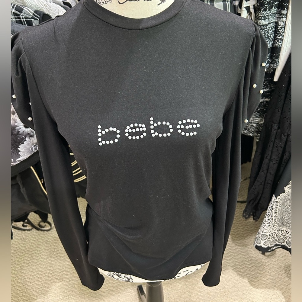 Bebe long sleeve shirt.